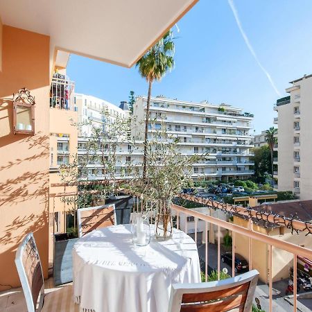 Nice Apartment In Menton With Balcony Terrace Buitenkant foto