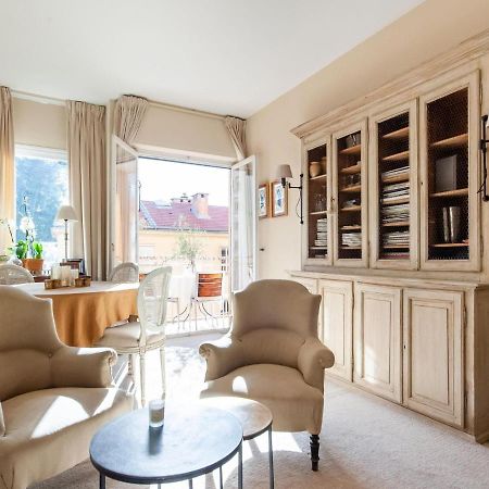 Nice Apartment In Menton With Balcony Terrace Buitenkant foto