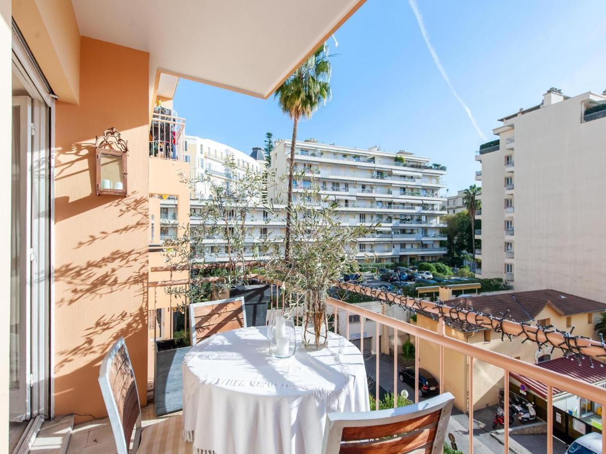 Nice Apartment In Menton With Balcony Terrace Buitenkant foto