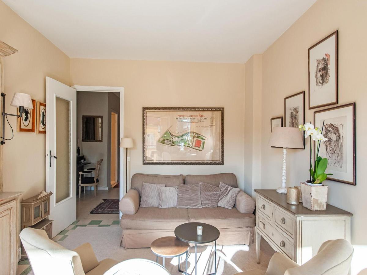 Nice Apartment In Menton With Balcony Terrace Buitenkant foto