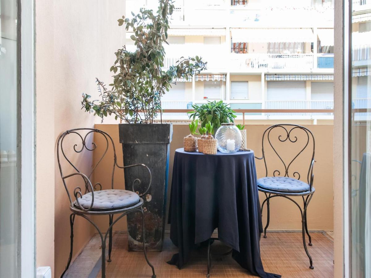 Nice Apartment In Menton With Balcony Terrace Buitenkant foto